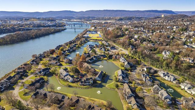 1006 Southbridge Lane, Chattanooga, TN 37405