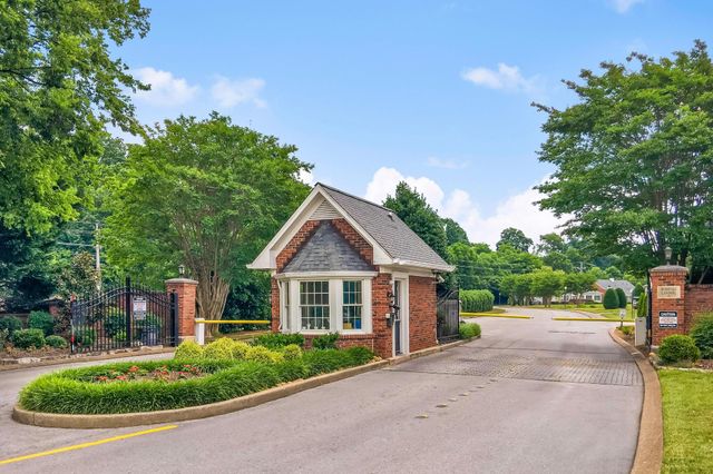 1006 Southbridge Lane, Chattanooga, TN 37405