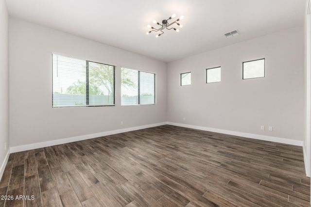 9818 S 7TH Place, Phoenix, AZ 85042