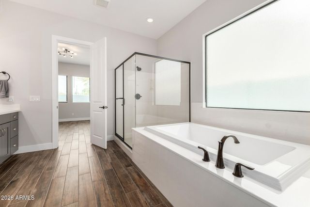 9818 S 7TH Place, Phoenix, AZ 85042