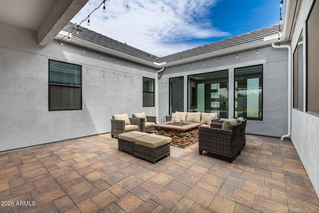 9818 S 7TH Place, Phoenix, AZ 85042