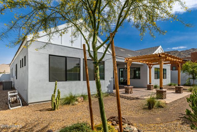 9818 S 7TH Place, Phoenix, AZ 85042