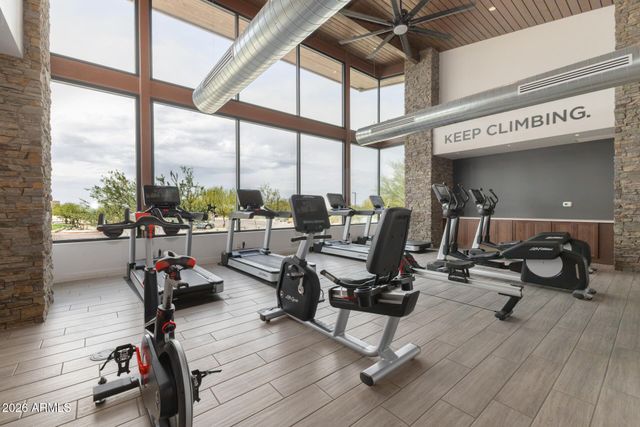 9818 S 7TH Place, Phoenix, AZ 85042