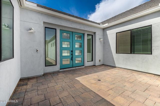 9818 S 7TH Place, Phoenix, AZ 85042