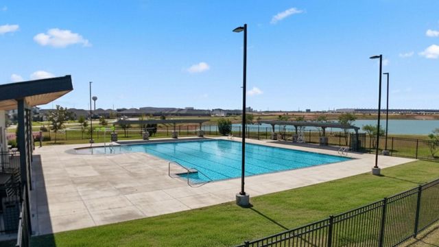 2607 Foxgrove Lane, Sealy, TX 77474