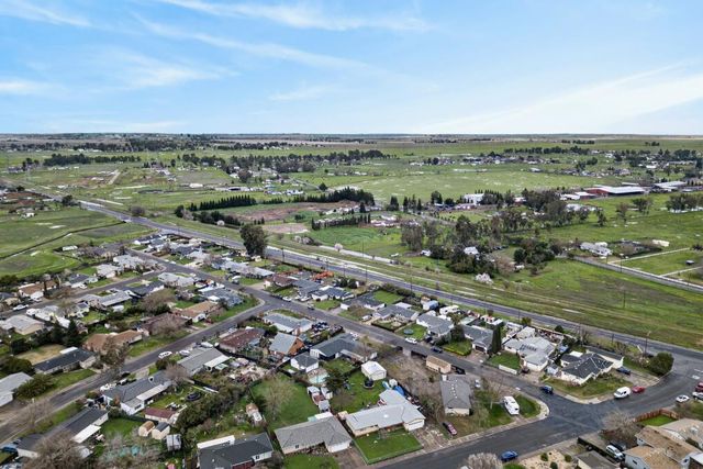 8405 Fernando Way, Elverta, CA 95626