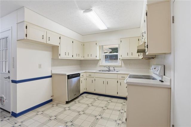 3061 Karen Lane, Marietta, GA 30062