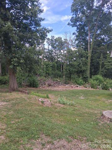 25 Oak Hill Drive 1, Asheville, NC 28806