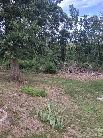 25 Oak Hill Drive 1, Asheville, NC 28806