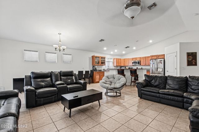 7159 E Cherrywood Street, Tucson, AZ 85756
