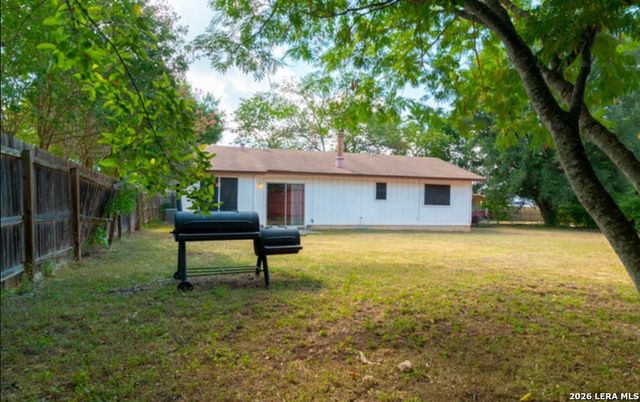 5855 Cliffmont, San Antonio, TX 78250