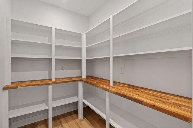 12 Buck, Hattiesburg, MS 39402