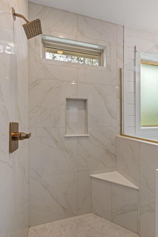 12 Buck, Hattiesburg, MS 39402