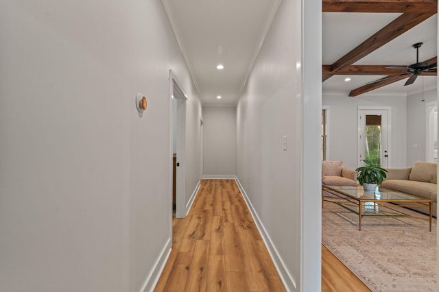 12 Buck, Hattiesburg, MS 39402