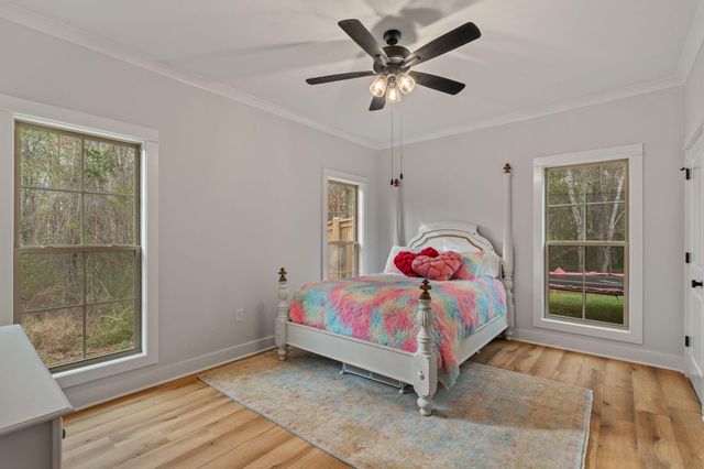 12 Buck, Hattiesburg, MS 39402