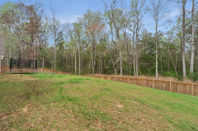 12 Buck, Hattiesburg, MS 39402