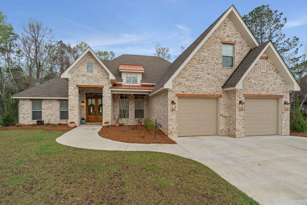 12 Buck, Hattiesburg, MS 39402