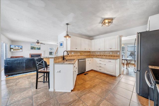 46 Wellington LN, Daleville, VA 24083