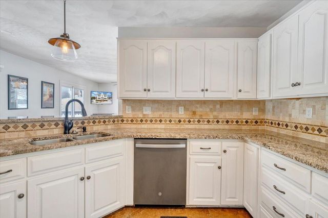 46 Wellington LN, Daleville, VA 24083