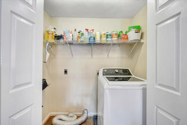 46 Wellington LN, Daleville, VA 24083