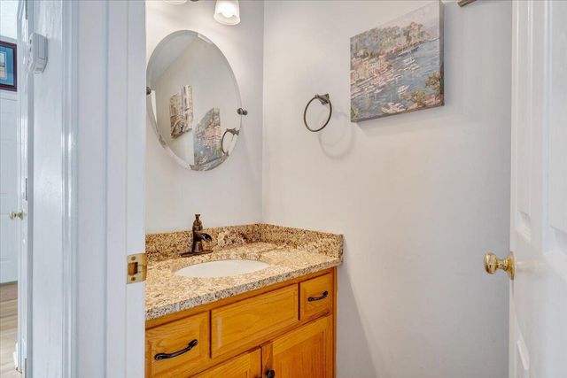 46 Wellington LN, Daleville, VA 24083