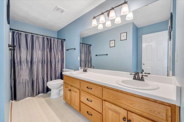 46 Wellington LN, Daleville, VA 24083