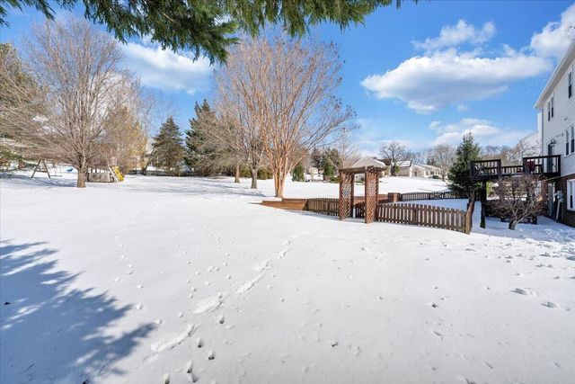 46 Wellington LN, Daleville, VA 24083