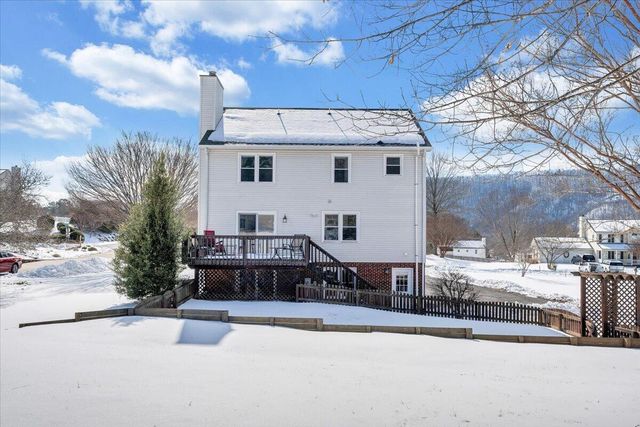 46 Wellington LN, Daleville, VA 24083