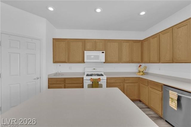 2077 Wildwood Lake Street, Henderson, NV 89052