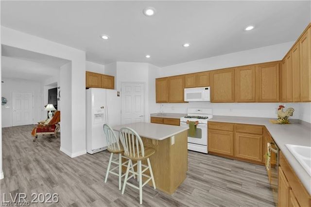 2077 Wildwood Lake Street, Henderson, NV 89052