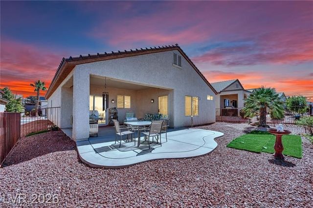 2077 Wildwood Lake Street, Henderson, NV 89052