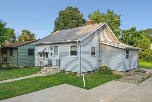 1813 11TH AVENUE, Green Bay, WI 54304