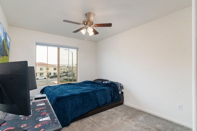 477 N Beechwood 183, Rialto, CA 92376