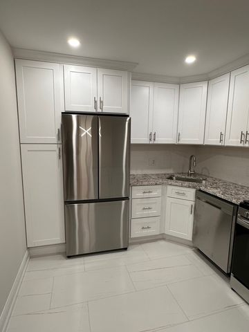1 N CHESTNUT Avenue 1F, Arlington Heights, IL 60005