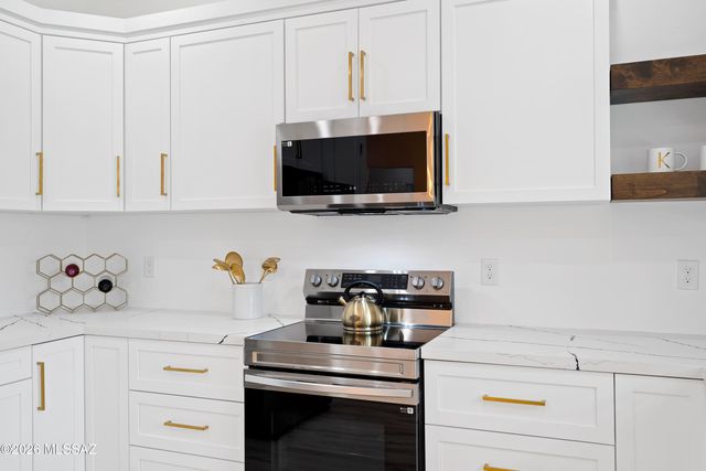 1803 Japon Court, Rio Rico, AZ 85648