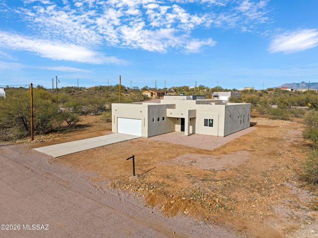 1803 Japon Court, Rio Rico, AZ 85648