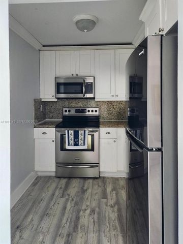 11790 SW 18th St 218-3, Miami, FL 33175