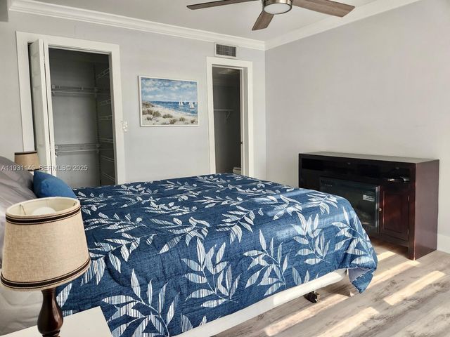 11790 SW 18th St 218-3, Miami, FL 33175