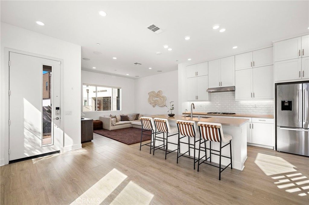 253 Novel, Irvine, CA 92618 — photo 2