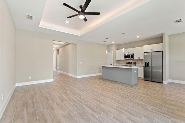 326 ROYAL PALM WAY, Winter Haven, FL 33881