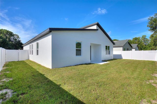 326 ROYAL PALM WAY, Winter Haven, FL 33881