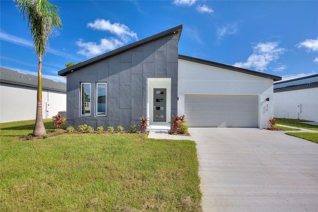 326 ROYAL PALM WAY, Winter Haven, FL 33881