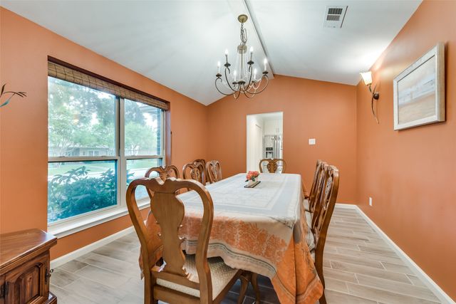 6931 Echo Bluff Drive, Dallas, TX 75248