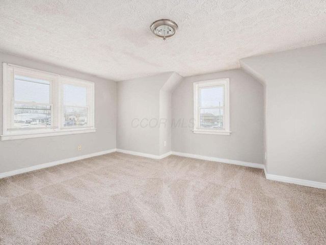 21 Benfield Avenue, Columbus, OH 43207