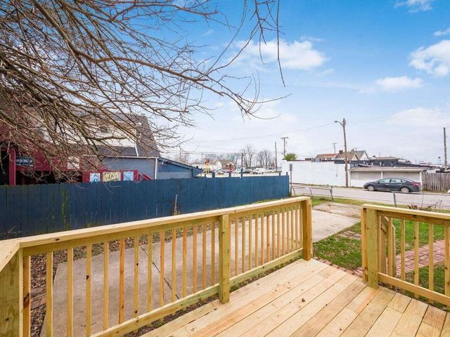 21 Benfield Avenue, Columbus, OH 43207