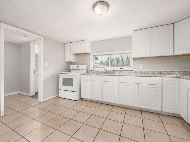 21 Benfield Avenue, Columbus, OH 43207