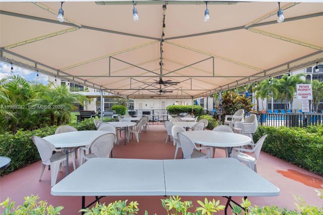 3485 Environ Blvd C205, Lauderhill, FL 33319