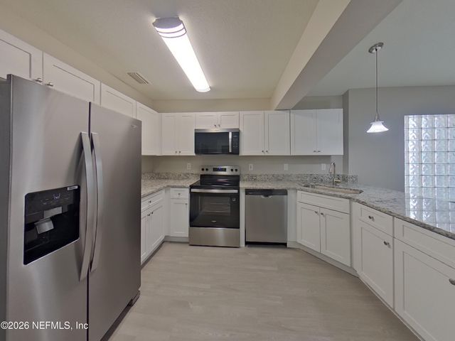 11975 CORNELIUS Street, Jacksonville, FL 32246