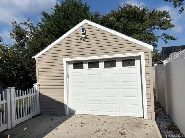 931 Hayes Street, Baldwin, NY 11510