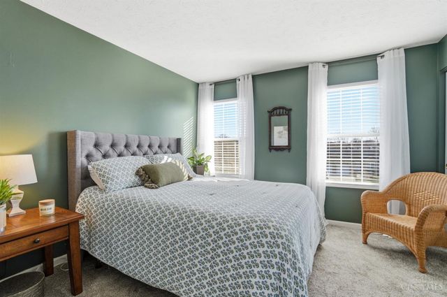 426 Lake Front Drive, Lebanon, OH 45036